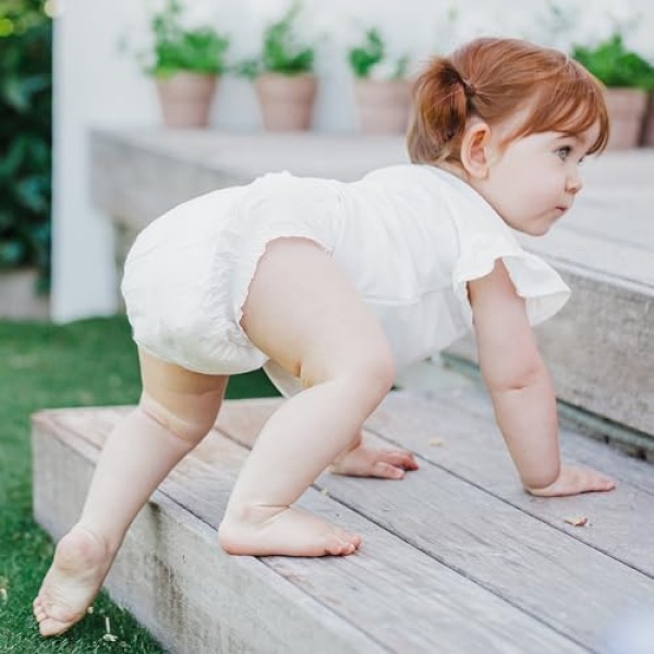 Terra Size 4 Diapers: 85% Plant-Based Diapers, Ultra-Soft & Chemical-Free for - Image 6