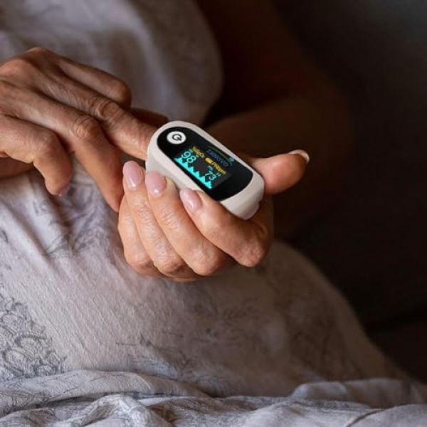 Innovo Premium Fingertip Pulse Oximeter Blood Oxygen Monitor - Image 7
