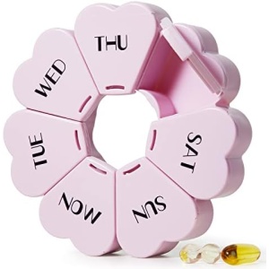 Cute Weekly Pill Box 7 Day, Heart Shaped Pill Case Organizer 1 time a Day